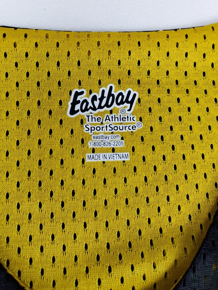 Camiseta de práctica de baloncesto Eastbay negra dorada malla de nailon talla XL Foto 4 de 4