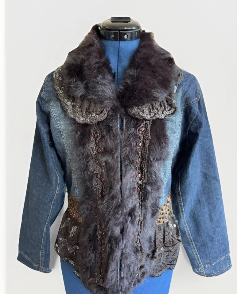 Chaqueta vaquera vintage años 90 Y2K con cuentas adornada piel para mujer Foto 4 de 4