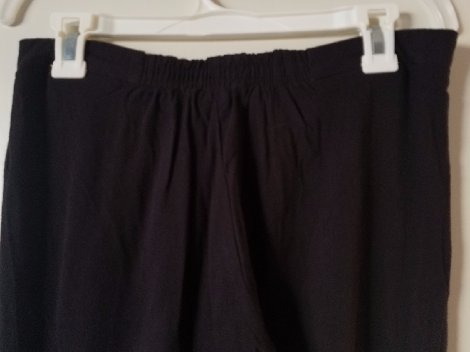 So Rad by A Basic Solid Black Elastic Waist Flowi… - image 9