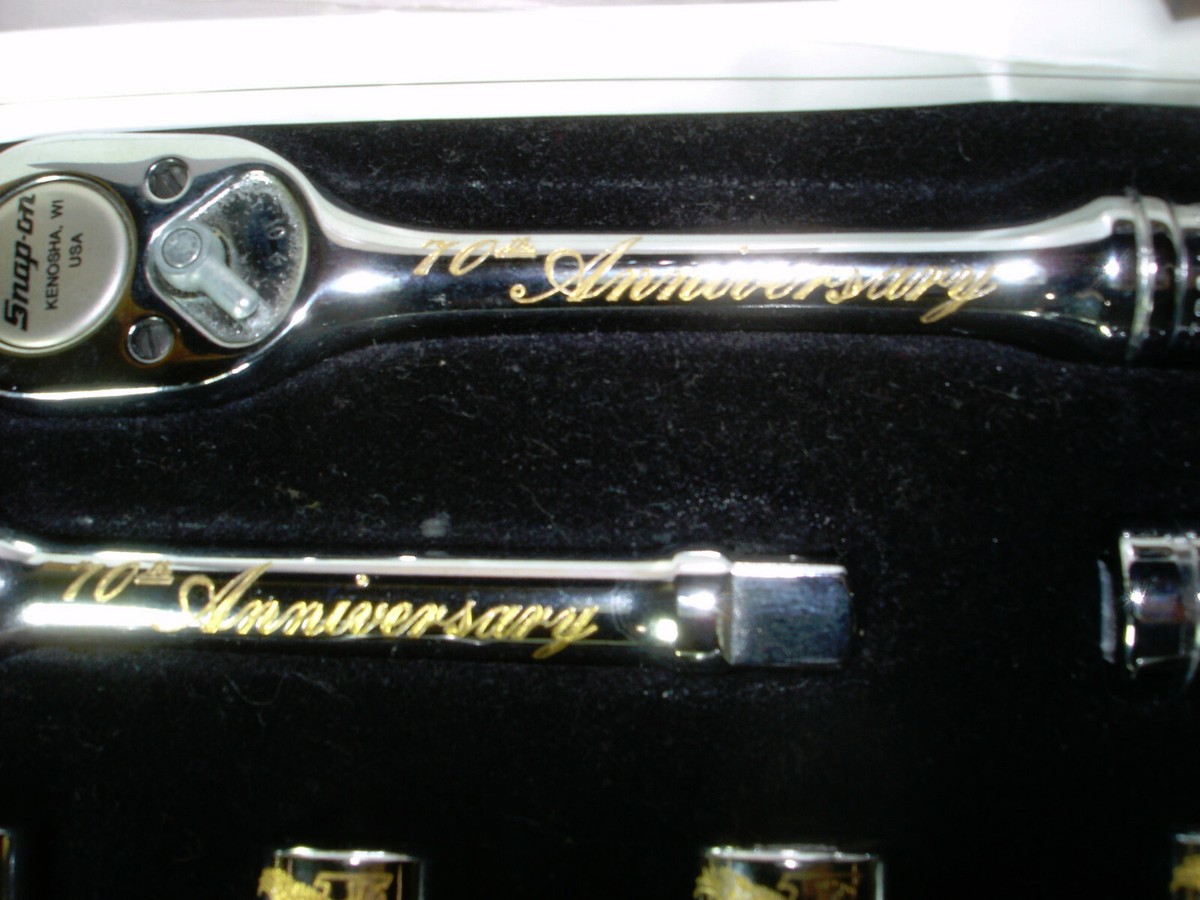 Snap-on 70th Anniversary 24K Lettering 8pc Collectors Socket Set w