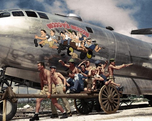 20ª FUERZA AÉREA DE EE. UU. PRIMERA BOMBA ATÓMICA SOLAPA SOMBRERO PIN B-29 F.E. Warren AFB SAC - Imagen 3 de 24
