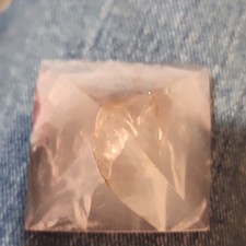 Rose Quartz Crystal Pyramid Healing Stone Gemstone Energy for Meditation Decor