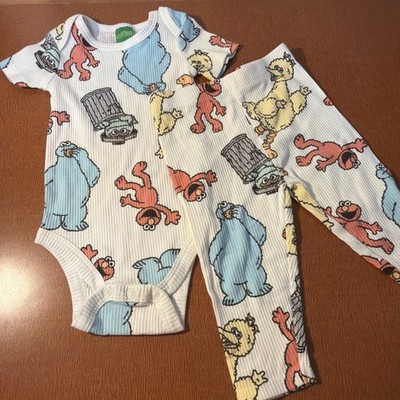 SESAME STREET Elmo & Friends Infant Bodysuit & Pants 2 Piece Outfit 6-9mo