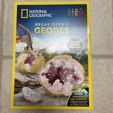 National Geographic Break Open 2 Genuine Geodes -Discover Crystal Treasure STEM