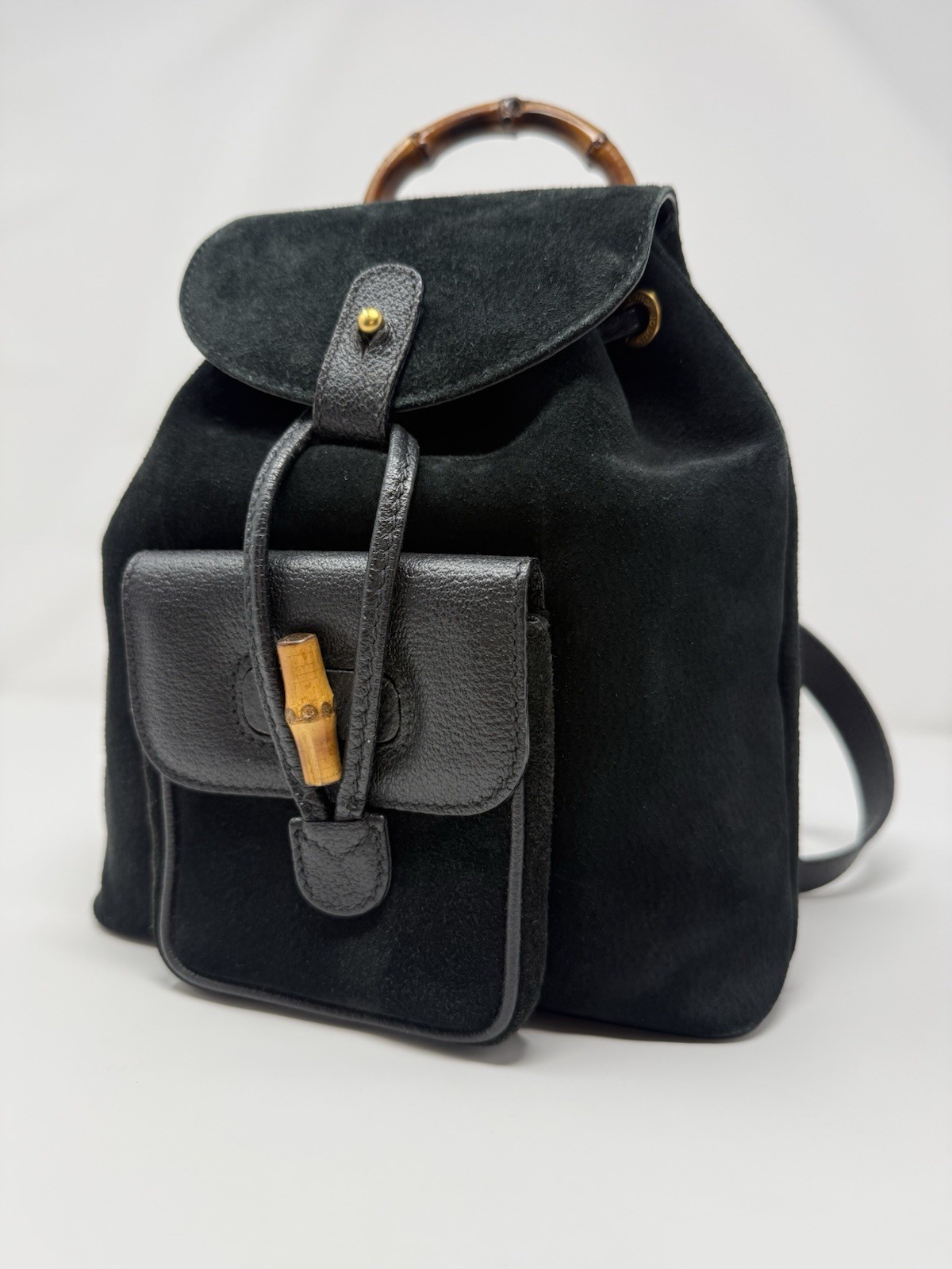 Gucci Bamboo Mini Backpack Vintage Black Suede Leather Authenticated Rare 90s image 2