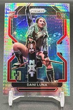 2022 Panini Prizm WWE Dani Luna #110 Hyper RC