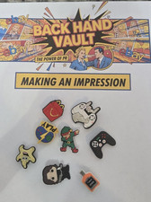 Lot Of 8 Croc Charms