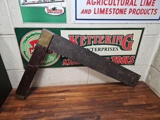 K281 Large Antique 24" Massive Try Square