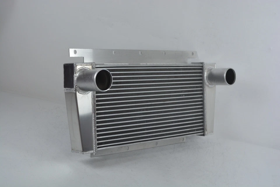 Refrigerador de ar de carga para International Navistar Bus 4700 4800 4900 Series 1984-2006 - Imagem 3 de 4