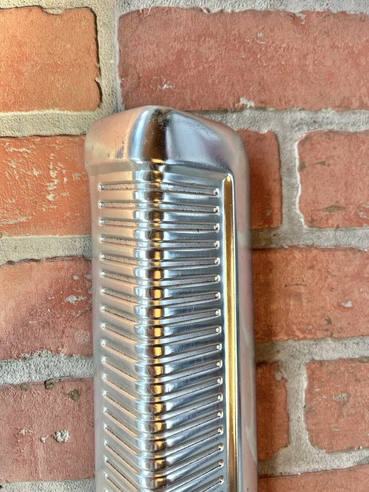 Oldsmobile Starfire Ninety Eight 1961-1964 asiento de banco moldura lateral Catalina Foto 4 de 4