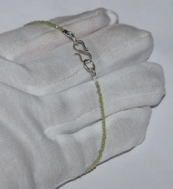 Natürlich Peridot Edelstein 925 Sterlingsilber 1.3cm Armbänder 2 MM Runde Perlen - Bild 2 von 4