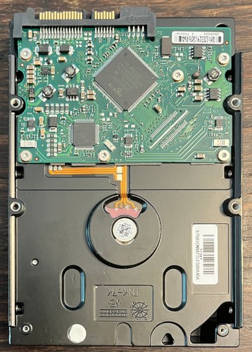 Tested Seagate Barracuda ES 750GB 3.5" SATA - 7200RPM 16MB - ST3750640NS - Picture 2 of 3