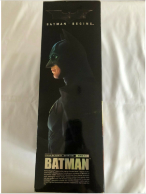 2006.HOTTOYS/MMS13“BATMAN BEGINS” HOT TOYS MMS13 1/6 Batman Begins Limited 1100 *MINT* Super Rare