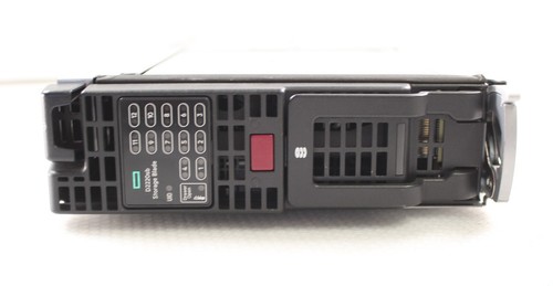 HP D2220sb Storage Blade 12x 2.5" SAS Bays 703920-002 HSTNS-BC61-M No HDDs - Picture 8 of 9