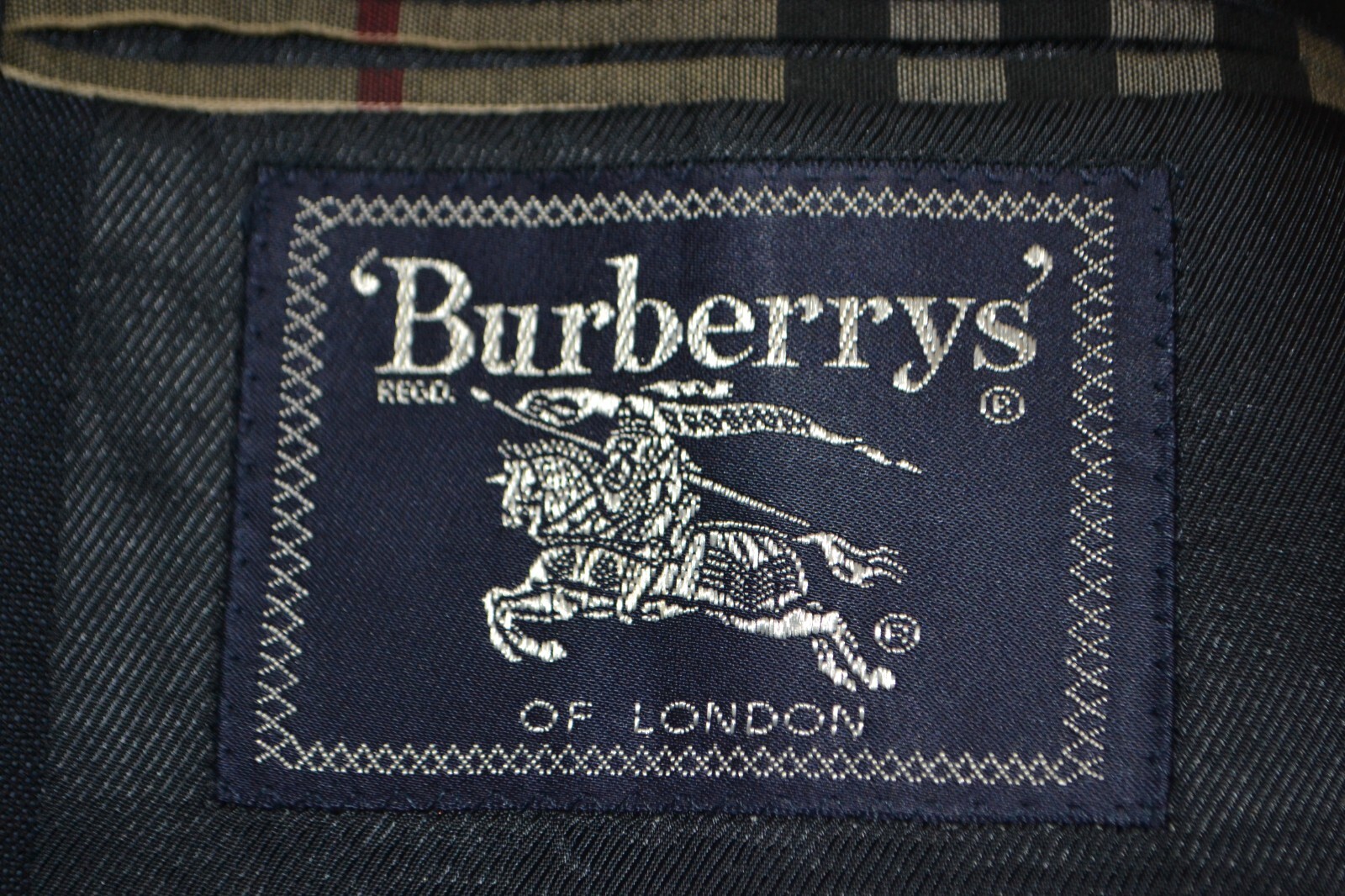 Vintage Burberry Men Navy Blue Wool 2 Front Button Sports Coat Sz 42L thumbnail 10