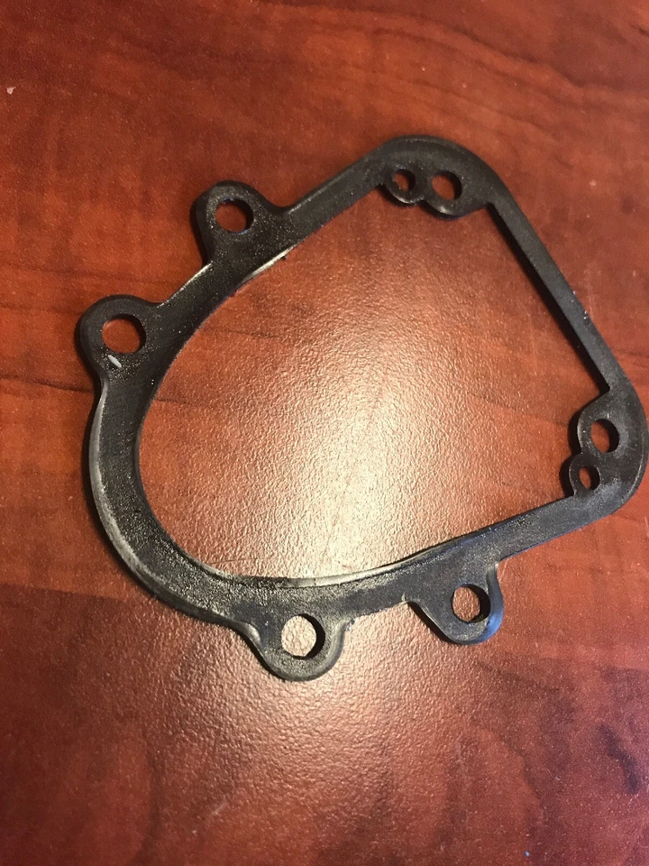 New OEM Craftsman Oil Tank GASKET Craftsman 30CC 4-CYCLE Gas Trimmer 73197 - Image 3 of 3