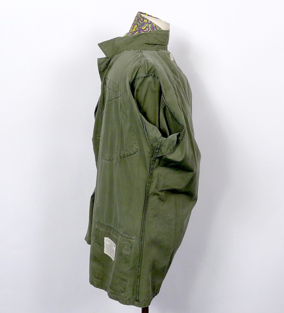 VINTAGE MILITARY COAT MANS COTTON W/R RIP STOP POPLIN OG-107