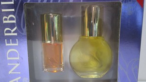 gloria vanderbilt perfume gift sets