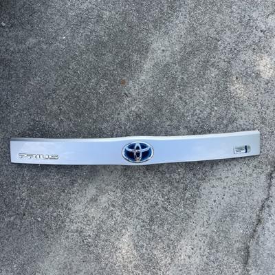 2010-2014 Toyota Prius Trunk Liftgate Garnish Panel Molding Silver OEM