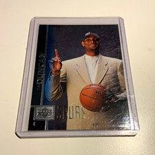 Upper Deck 1997-98 Tim Duncan Rookie #114 San Antonio Spurs NBA Card. rookie card picture