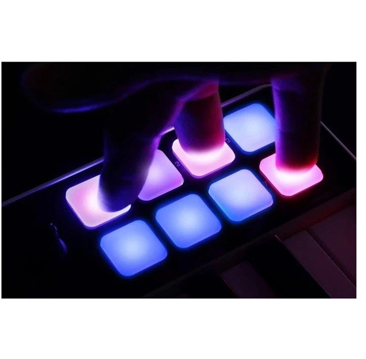 IK Multimedia iRig Keys I/O MIDI 25 - MIDI keyboard, portable piano keyboard - Bild 3 von 3