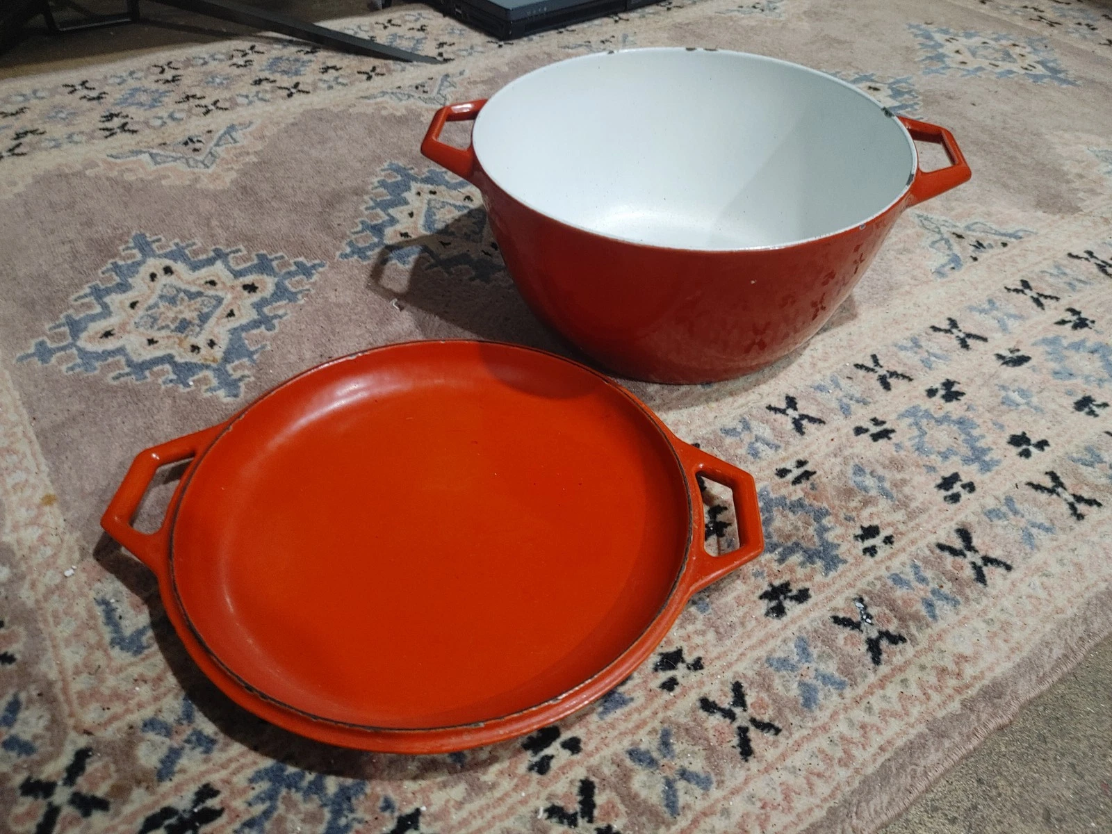 VINTAGE COPCO D3 BURNT ORANGE CAST IRON ENAMEL DUTCH OVEN DENMARK COOKING POT