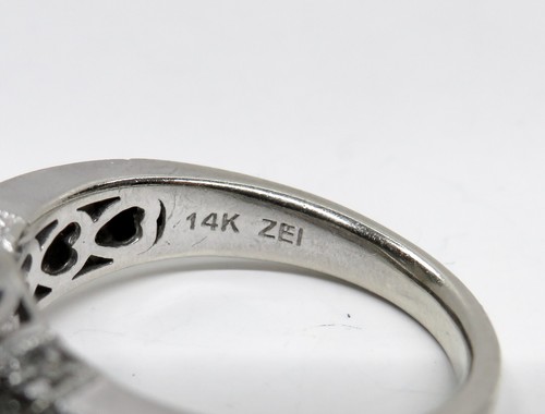 ANILLO DE COMPROMISO DE RACIMO DE DIAMANTES HALO ORO BLANCO LISO 14K ZEI 1,20ctw talla 7,25 - Imagen 6 de 13