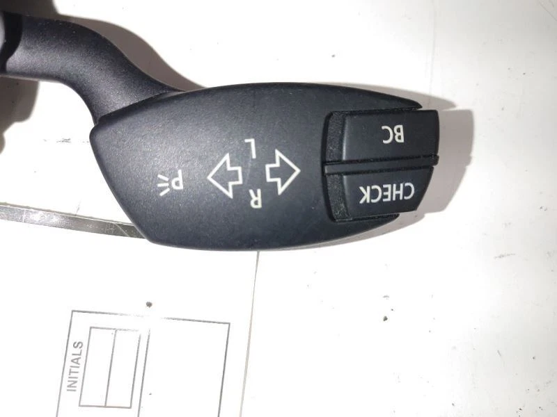 BMW 545I 2005 indicador de giro luz de control tallo Foto 3 de 4