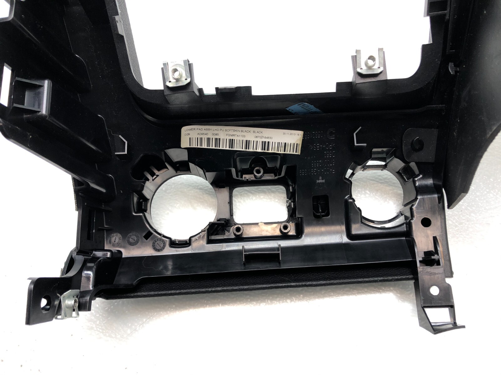 2014-2017 MASERATI GHIBLI S Q4 LEFT DRIVER FRONT DASH LOWER KNEE PANEL OEM.