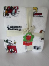 Berkshire Peanuts Throw Blanket Winter Singing Caroling Snoopy Gang 55" x 70"
