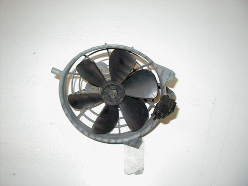 Kühlerlüfter Kühlerventilator Lüfter Ventilator Aprilia Scarabeo 125, 99-04