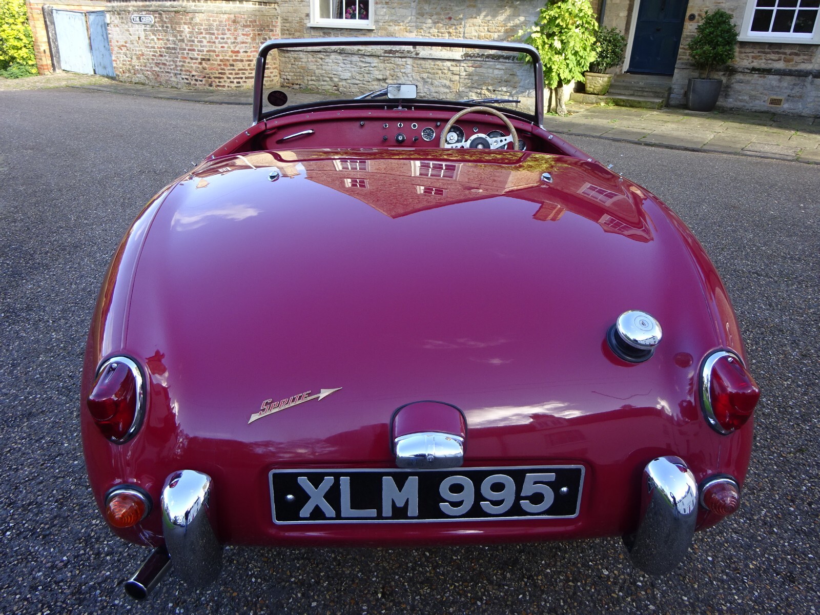 1959 AUSTIN HEALEY FROGEYE SPRITE 948cc, (OLDER RESTORATION) TRIPLE RED