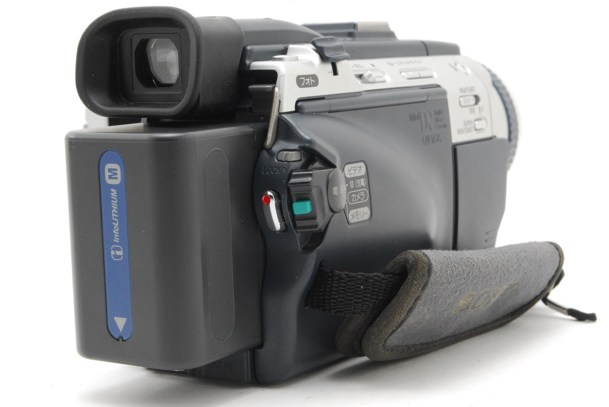 SONY ソニー Handycam DCR-TRV30 Mini DV SONY DCR-TRV30 Digital Handycam Camcorder MiniDV Japanese