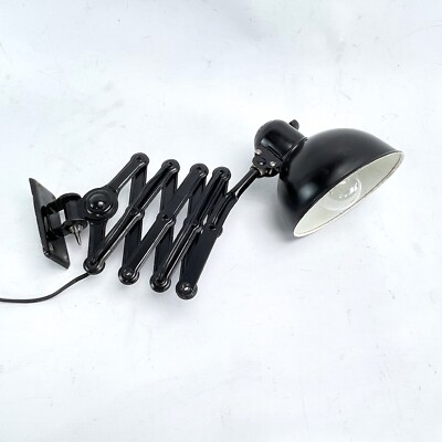 Original Kaiser Idell Lampe Scherenlampe Wandlampe schwarz Modell 6718, 1930er