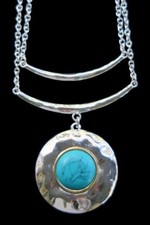 New Women's Fashion Silvertone Necklace with Turquoise Colored Bead 4826dup
