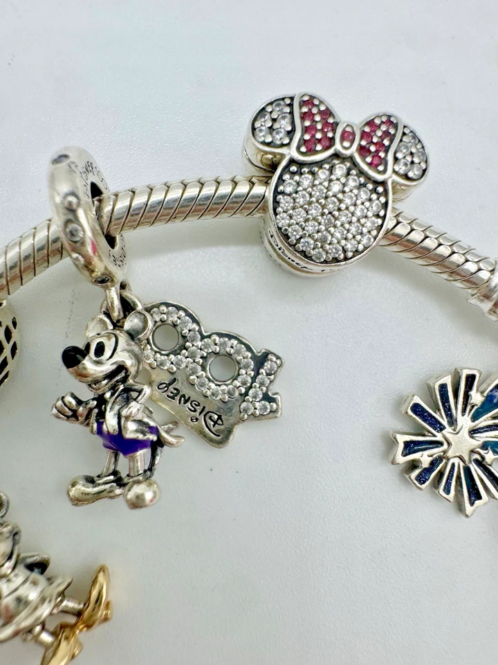 РЕДКИЙ DISNEY 100-ЛЕТИЕ PANDORA БРАСЛЕТ + 8 ПОДВЕСКИ PAVE МИККИ, МИННИ - Изображение 2 из 4