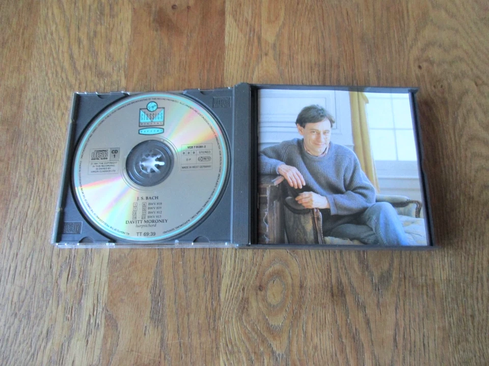 Bach - The French Suites / Davitt Moroney / Virgin VCD 7 91201-1 Ed1 2CD No Ifpi - Image 2 of 4