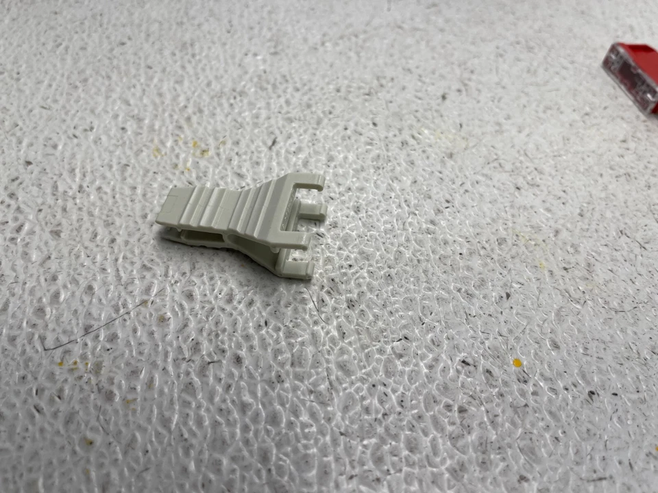 Mercedes Benz E350 2004 2005 2006 kit de fusibles con extractor OEM Foto 2 de 4