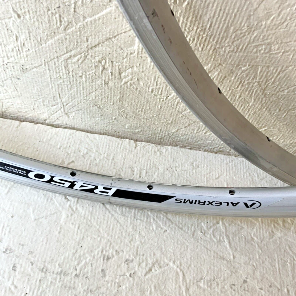 JUEGO LLANTAS ALEXRIMS (2) 700C 32 ORIFICIOS 19 MM ANCHO CUBIERTA PRESTA PLATA SATINADA Foto 2 de 4