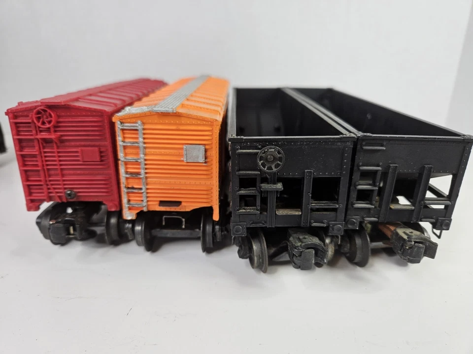 Lionel O Gauge Rolling Stock Lot of 8- #2200, #25000, #6119, $9160, #6462 & more - Image 4 of 4