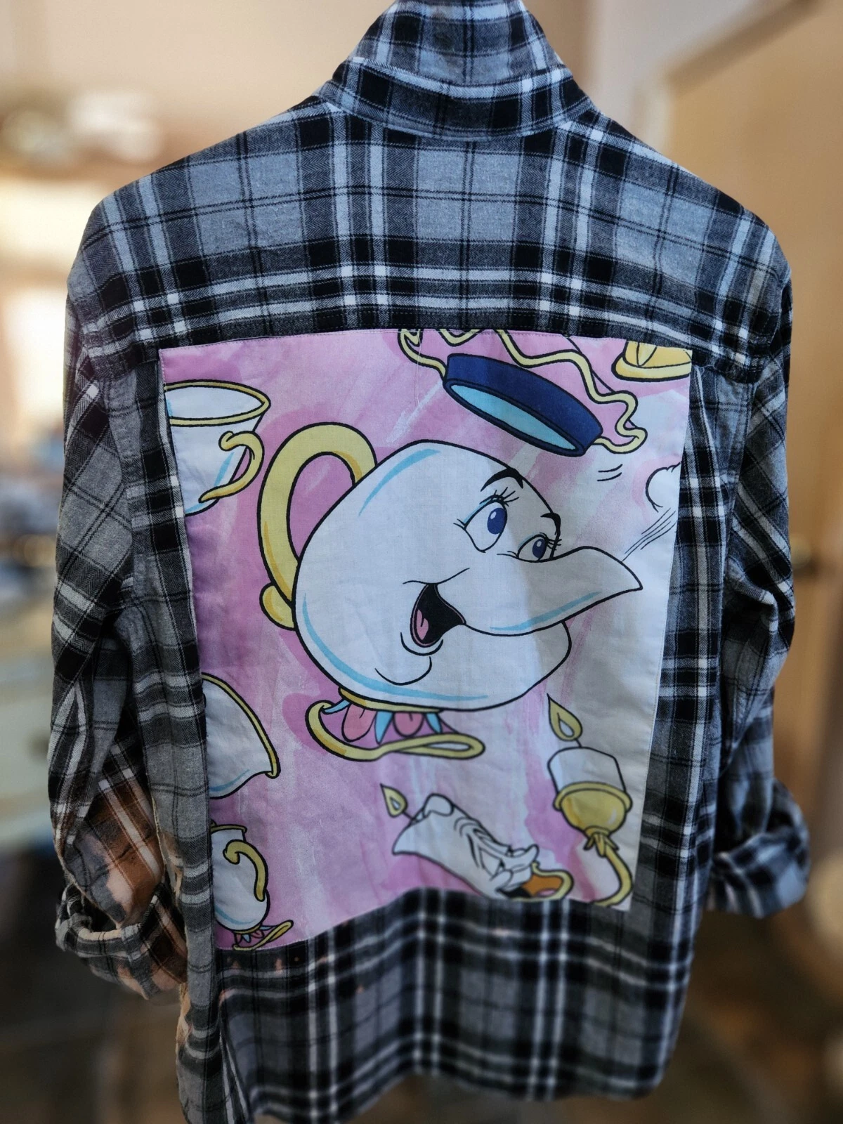 UPCYCLED Alice in Wonderland Theme TEA PARTY Graphic/Tie-Dye Flannel Sz L Unisex