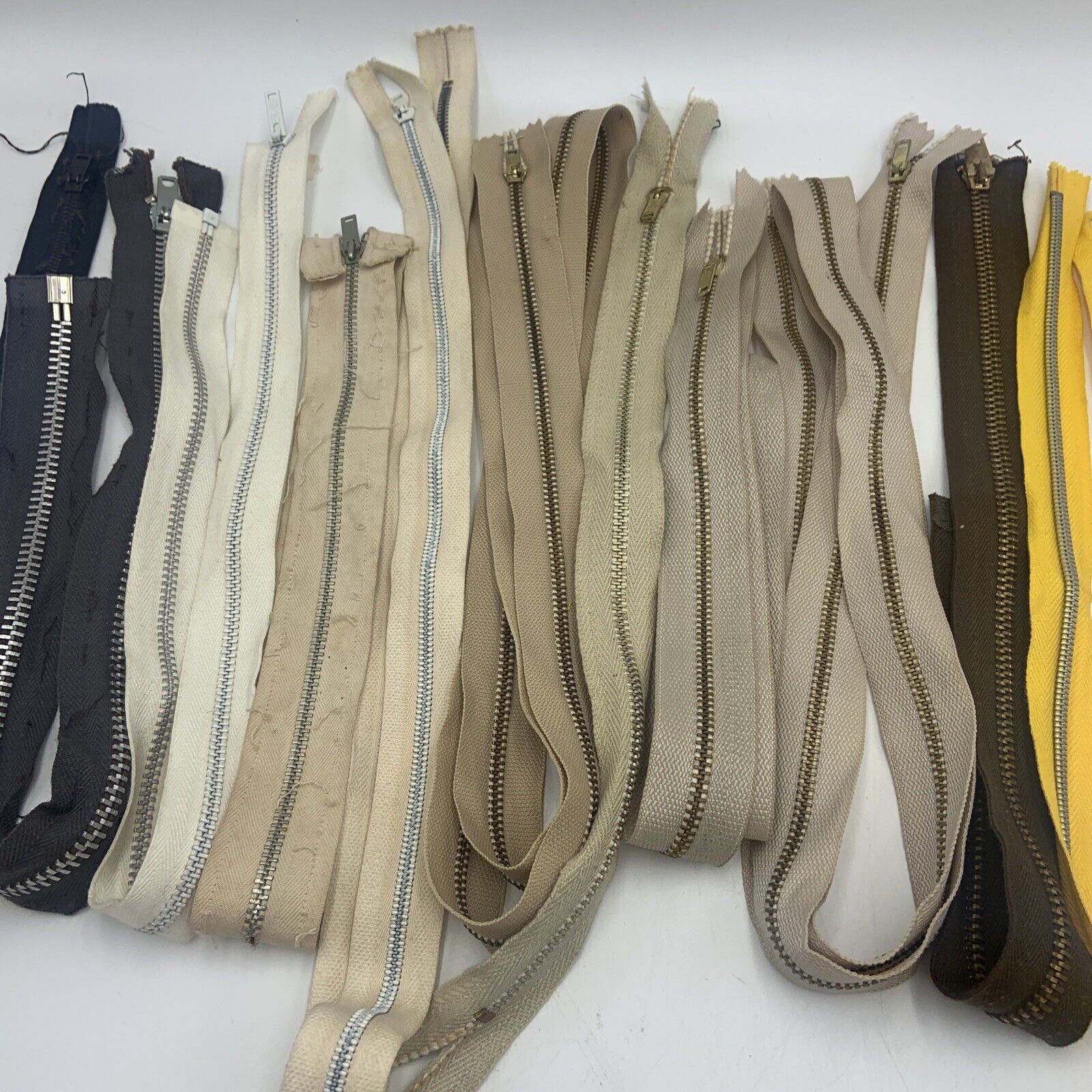Vintage METAL ZIPPERS Mixed Lot of 12 Variety of LENGTHS 10
