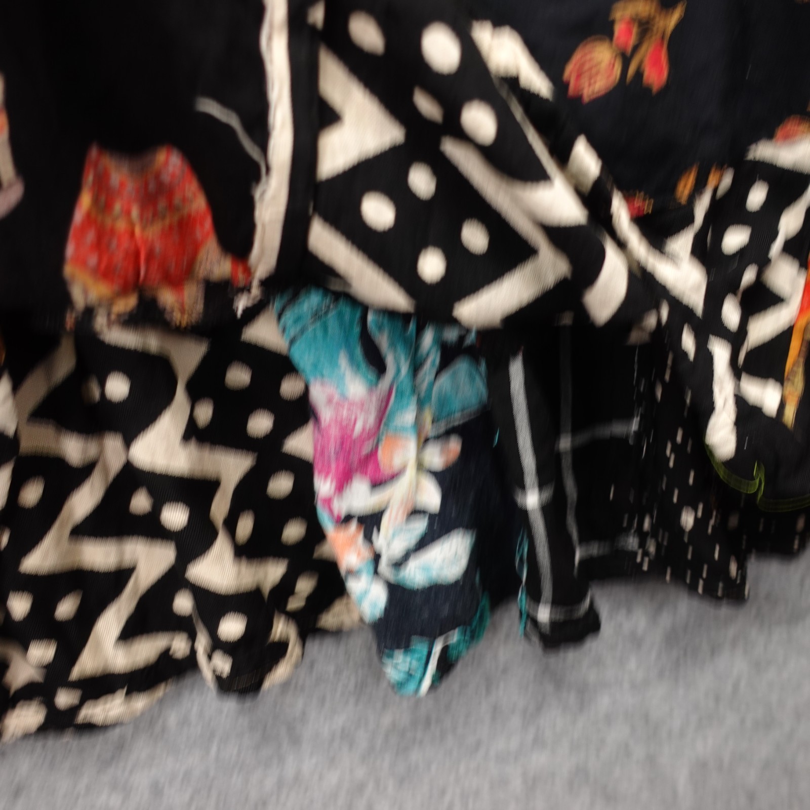 Boho Patchwork Skirt Womens SMALL Medium Multi Fl… - image 8