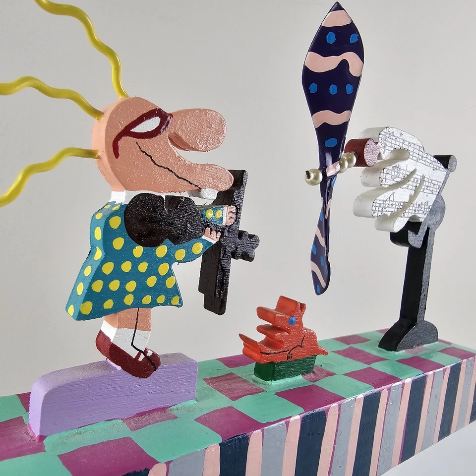 ESCULTURA - Única De Colección Original Firmada JR Reed - Caprichoso Arte Popular de Madera 9x7x10 Foto 3 de 4