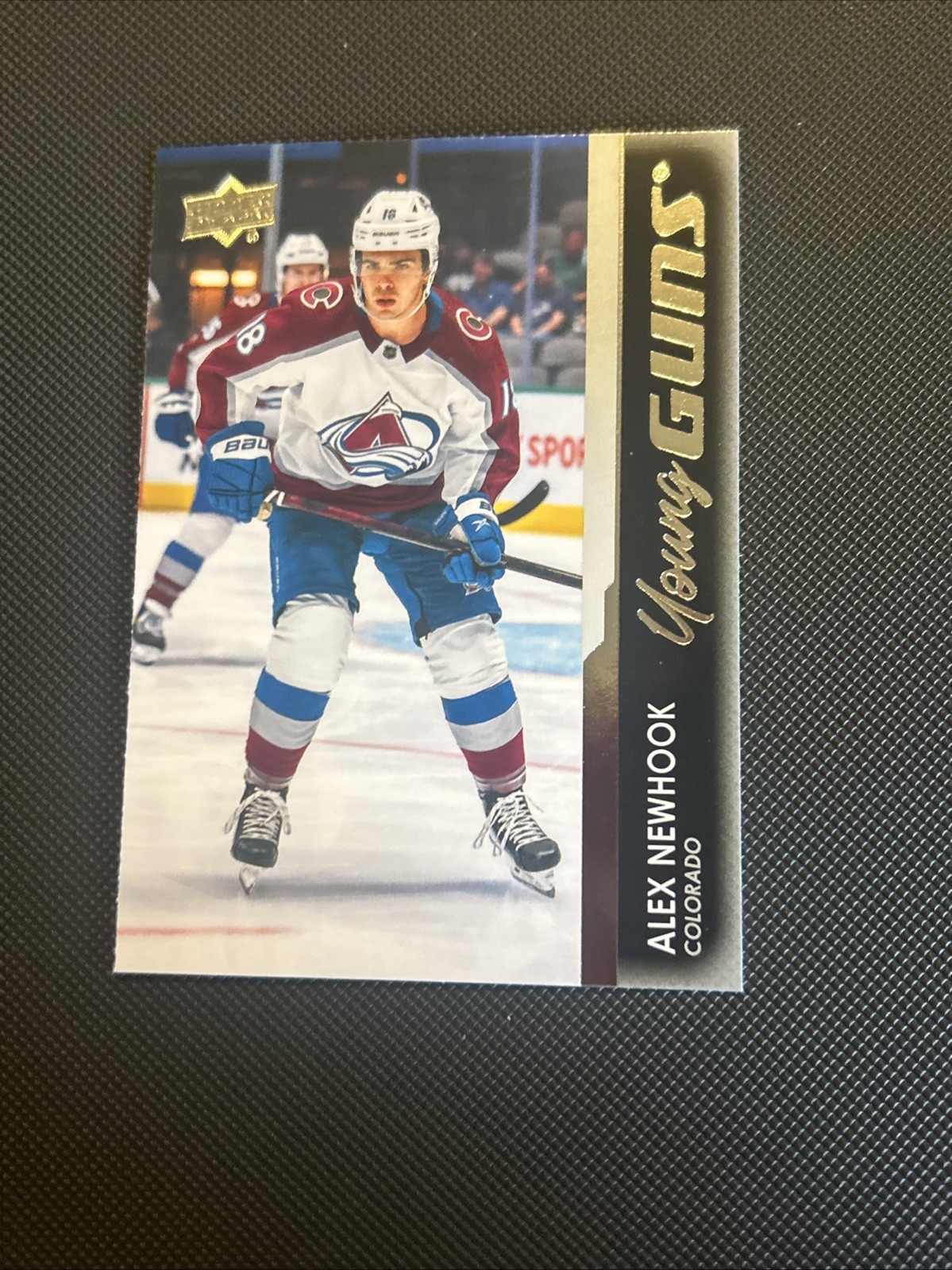 2021-22 Upper Deck Series 2 - Young Guns Alex Newhook #461 (RC)