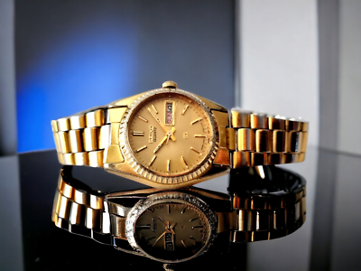 Vintage Seiko Quartz 2A23-0030 G1 Women's Watch Day Date SGP Gold