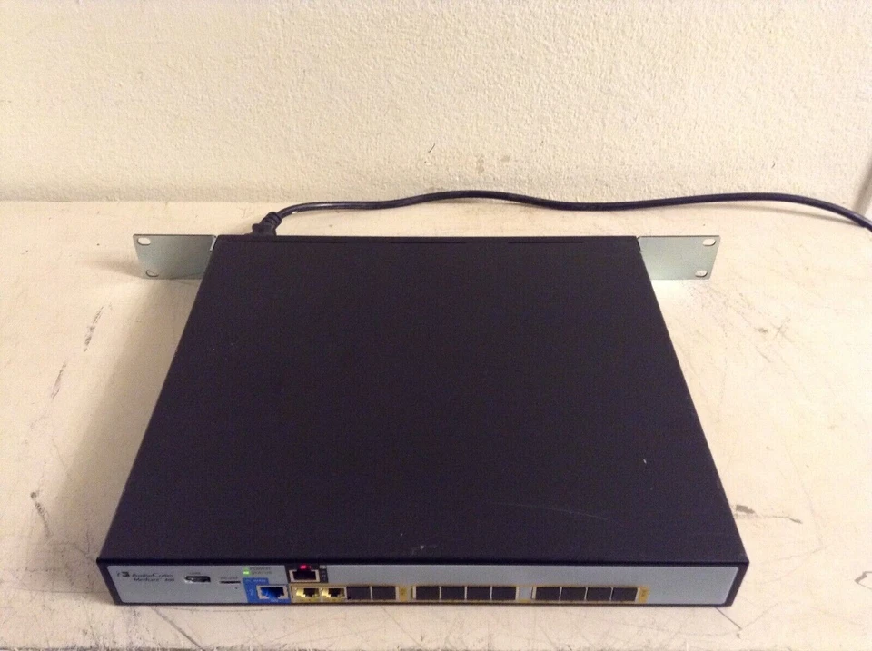 Gateway de datos/voz AudioCodes M800-1ET-2L-P-2U12 Mediant 800 Foto 4 de 4