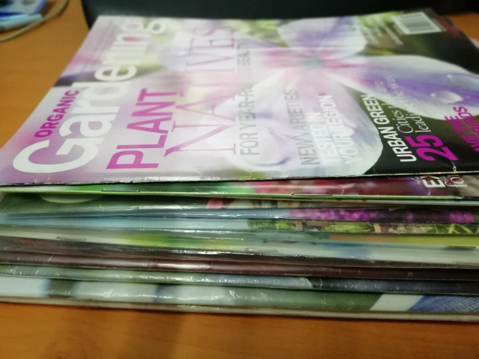 Brand New ORGANIC GARDENING Magazine 2007 2008 2009 2010 MAGAZINE Lot of 16 - Image 1 of 2