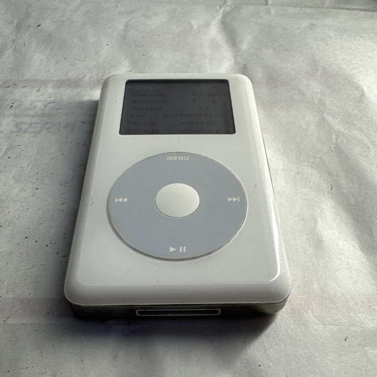 Apple iPod Classic 4th Generation 20GB White (A1059) - Tested