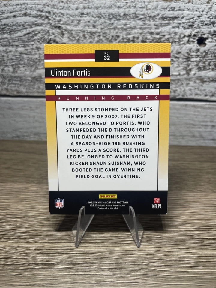 2022 NFL Donruss Football Clinton Portis #32 2002 Retro Insert Card. - Image 2 of 2